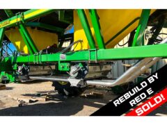 2000 John Deere 1900 350BU Air Cart