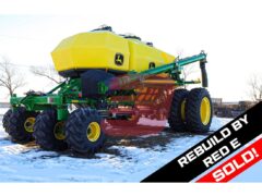 John Deere 1910 550BU Air Cart