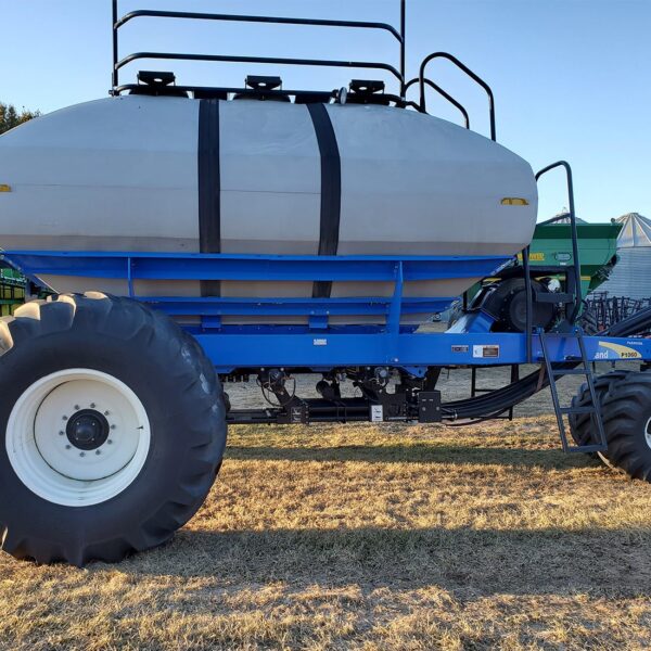 2010 NEW HOLLAND P2060 AND 1060 AIR SEEDER