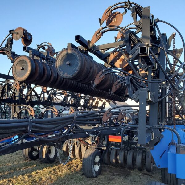 2010 NEW HOLLAND P2060 AND 1060 AIR SEEDER