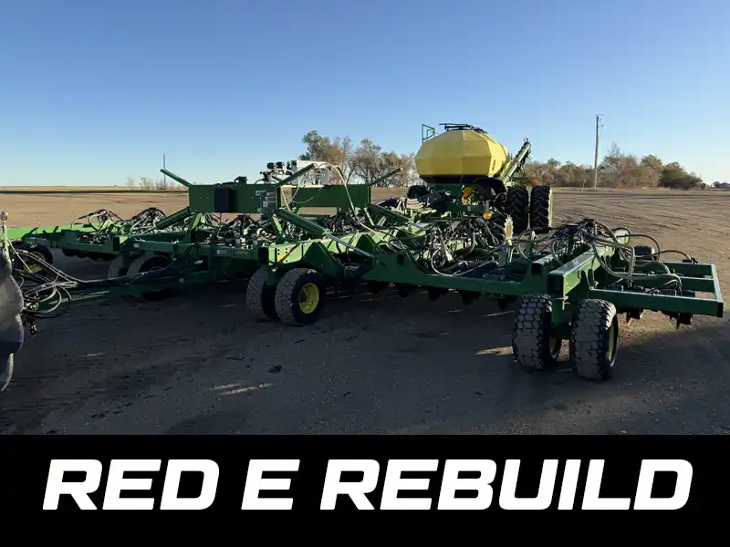 John Deere 1895 drill w/ 1910 Hydraulic Drive/Section Command Cart